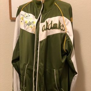 AKADEMIKS 2XL GREEN & WHITE JACKET